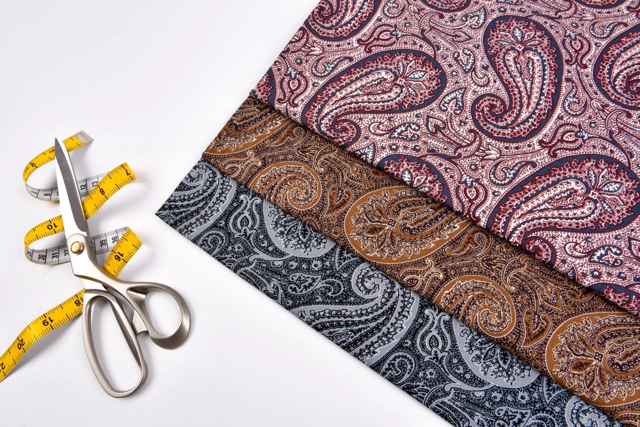 100% Cotton Loom Line  Big Paisley Fabric - 189